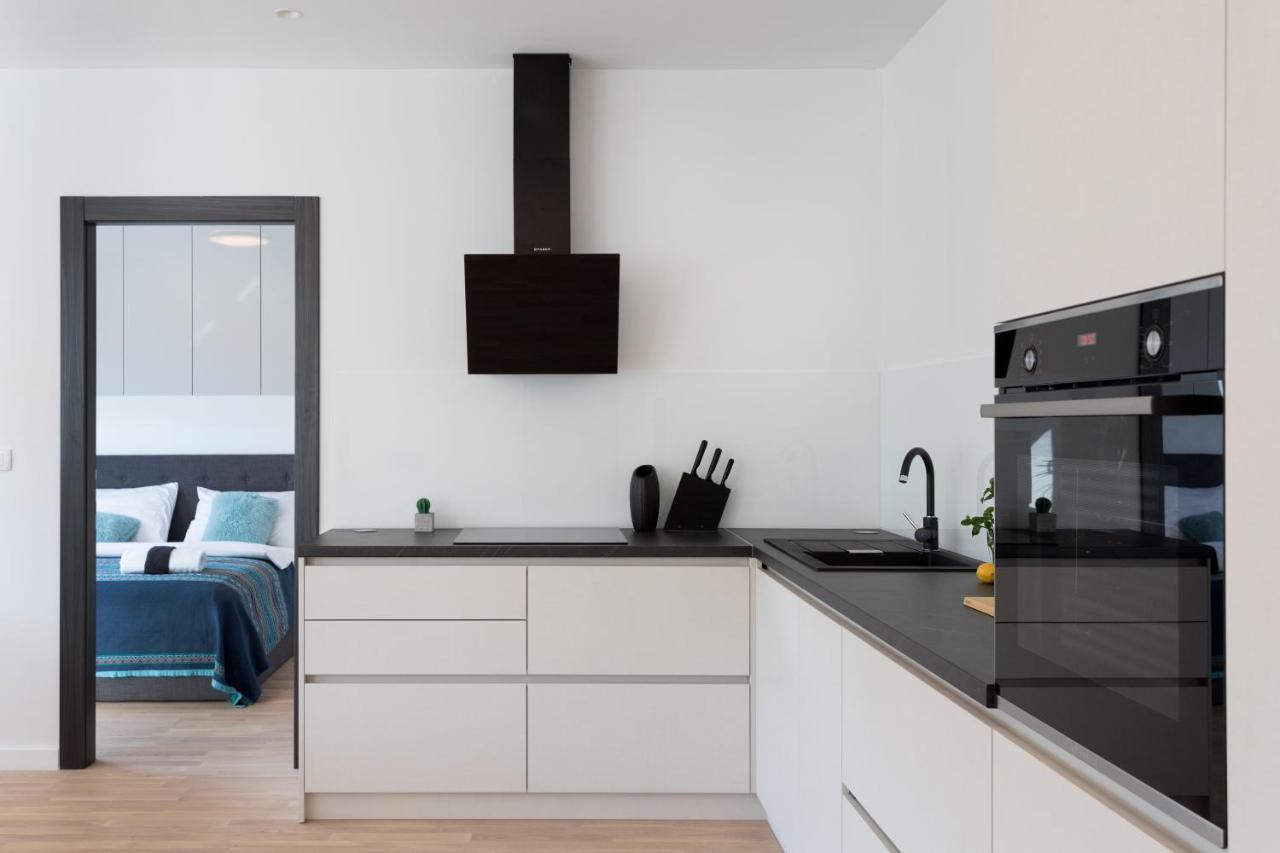 Design 2Bdr Apartment Near City Center Загреб Екстериор снимка