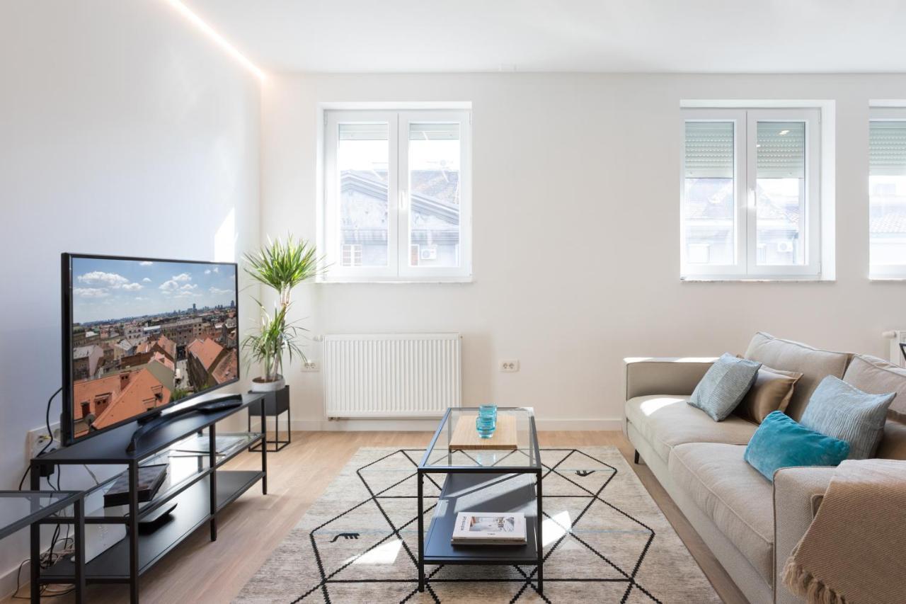Design 2Bdr Apartment Near City Center Загреб Екстериор снимка